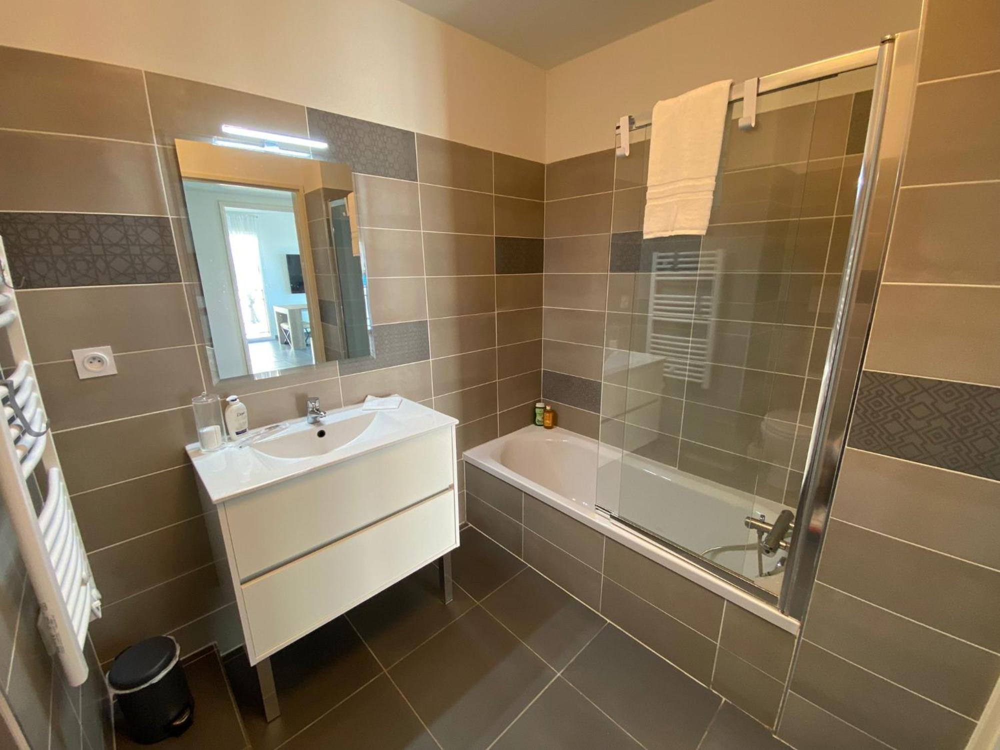 Апартаменти Close To Montecarlo, Monaco Sea Side, Private Parking Босолей Екстер'єр фото